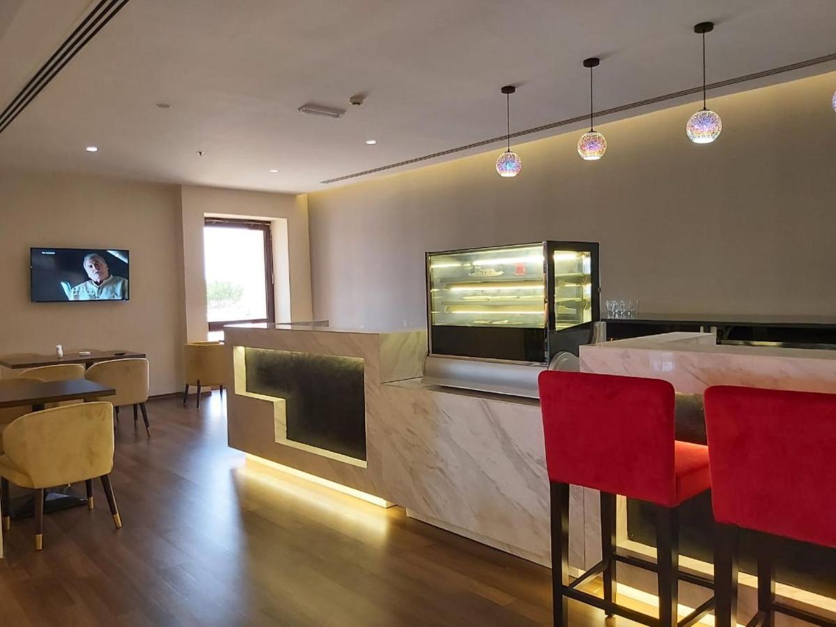 Basrah International Airport Hotel Ngoại thất bức ảnh