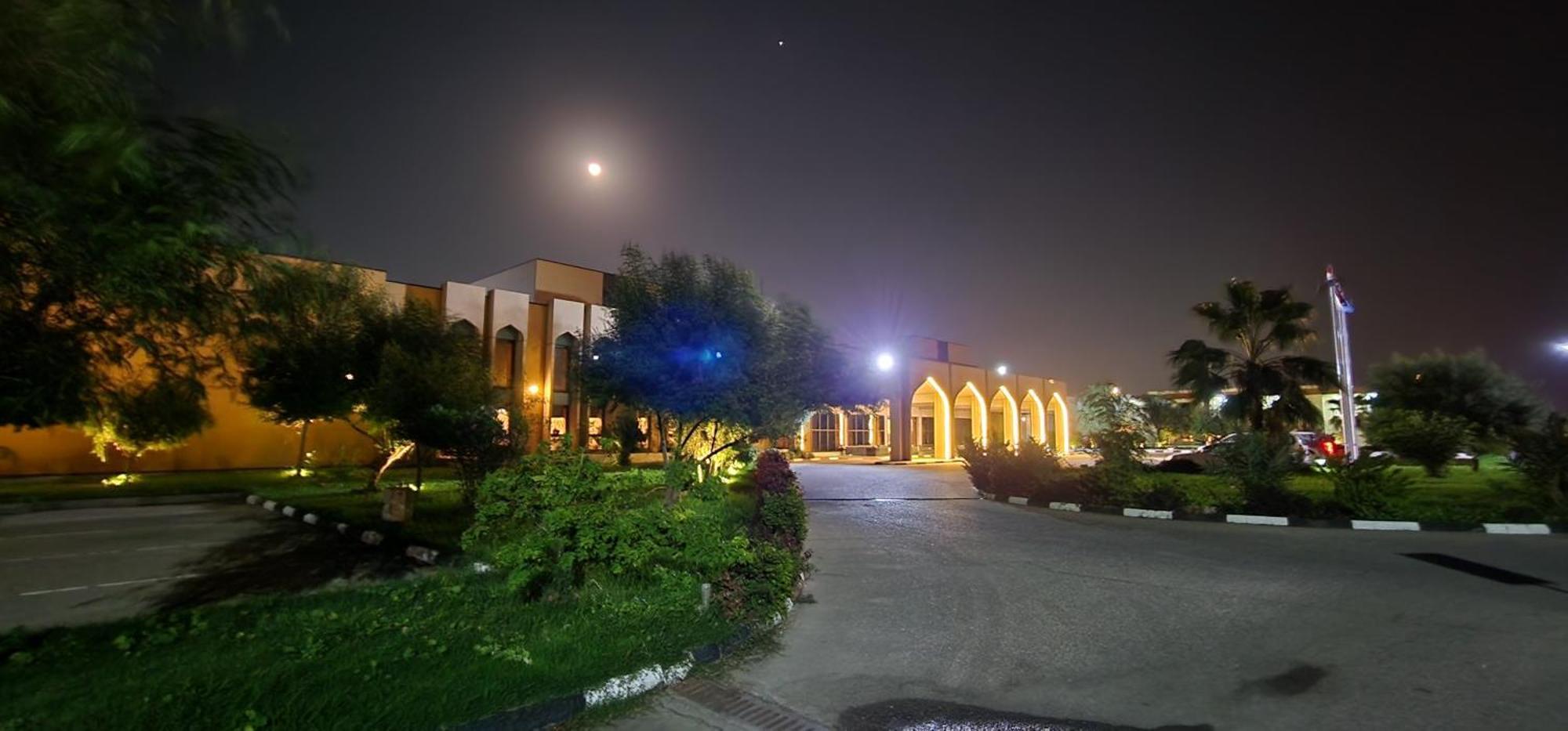 Basrah International Airport Hotel Ngoại thất bức ảnh
